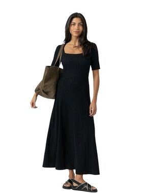 Saint + Sofia Akia Short Sleeve Black Textured Midi Dress - 6
